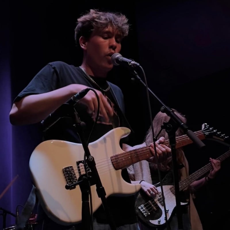 J Apollo signs to Avid Records