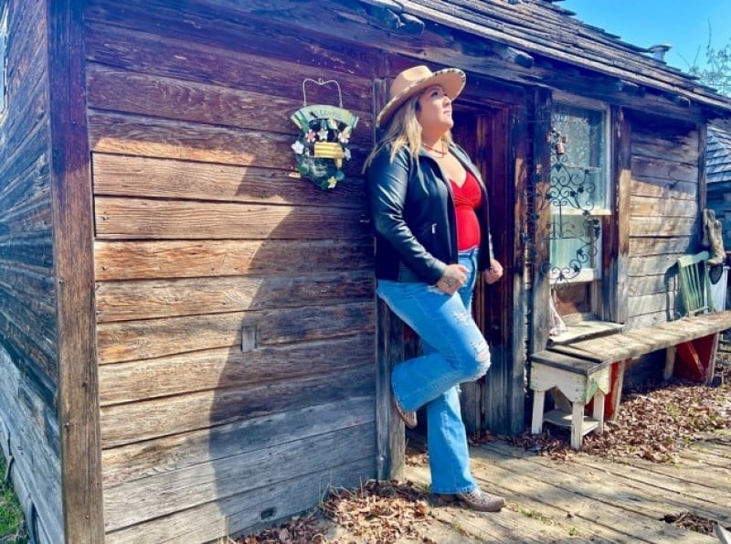 Teagan Littlechief Makes History at SCMA Weekend