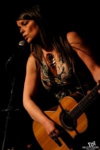 Jen Lane releases new single 